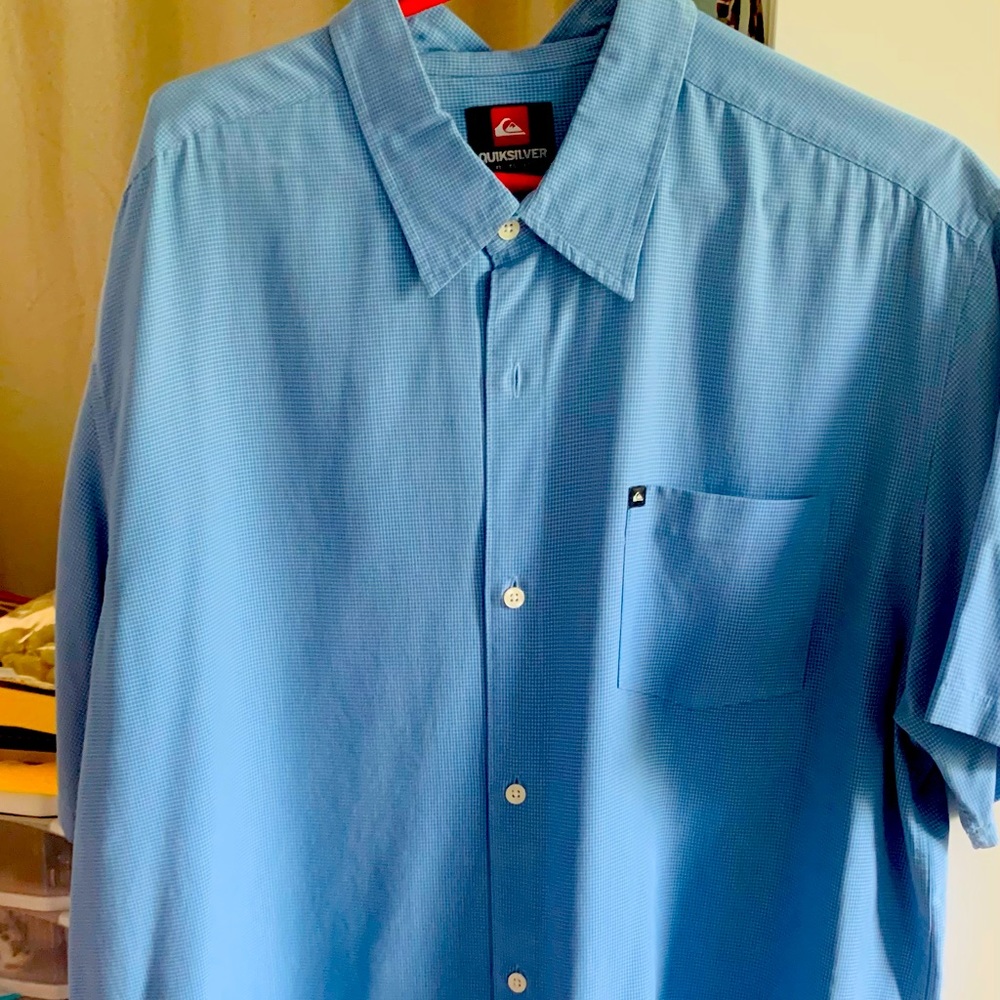 Quicksilver XL shirt